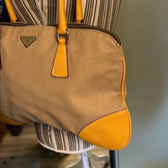 ๐ 1 hour sale. Prada, Tan & brown, leather trim and corners w/ canvas, wโฆ - Picture 5 of 16